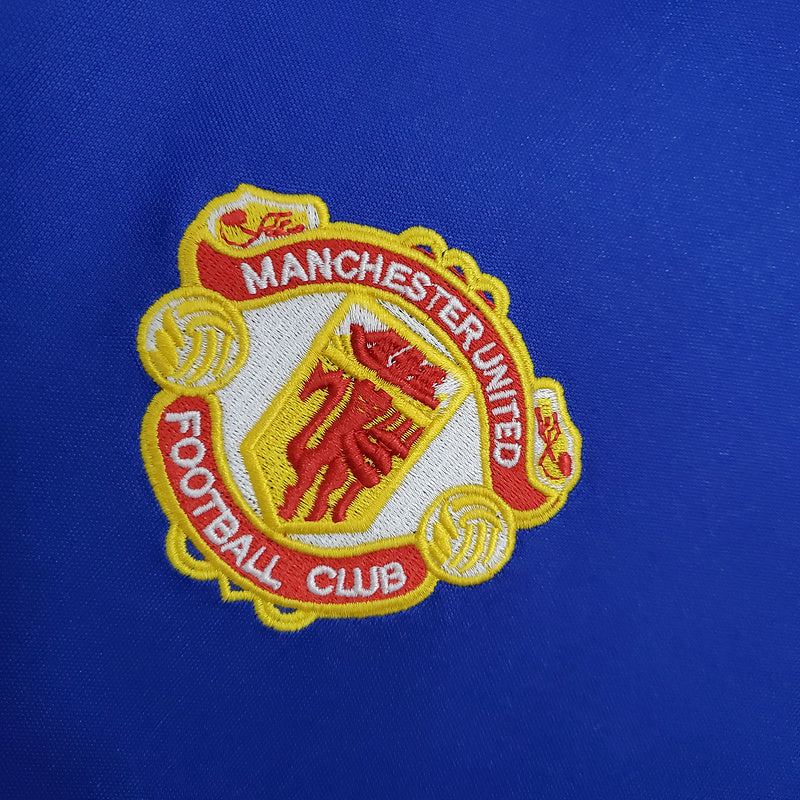 Manchester United 1986/88 Away Shirt
