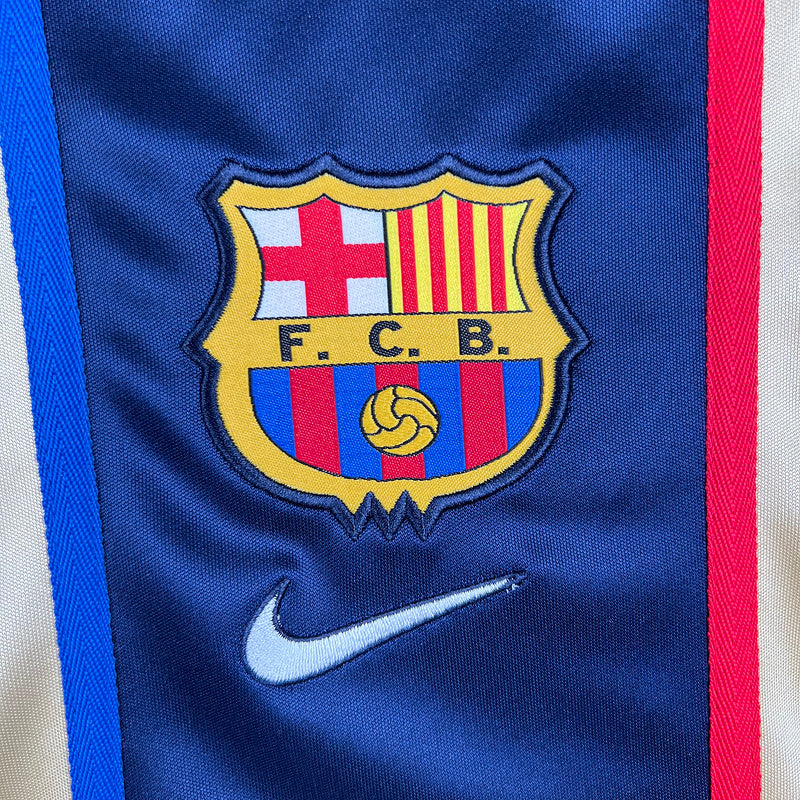 Barcelona 2002/03 Away Shirt