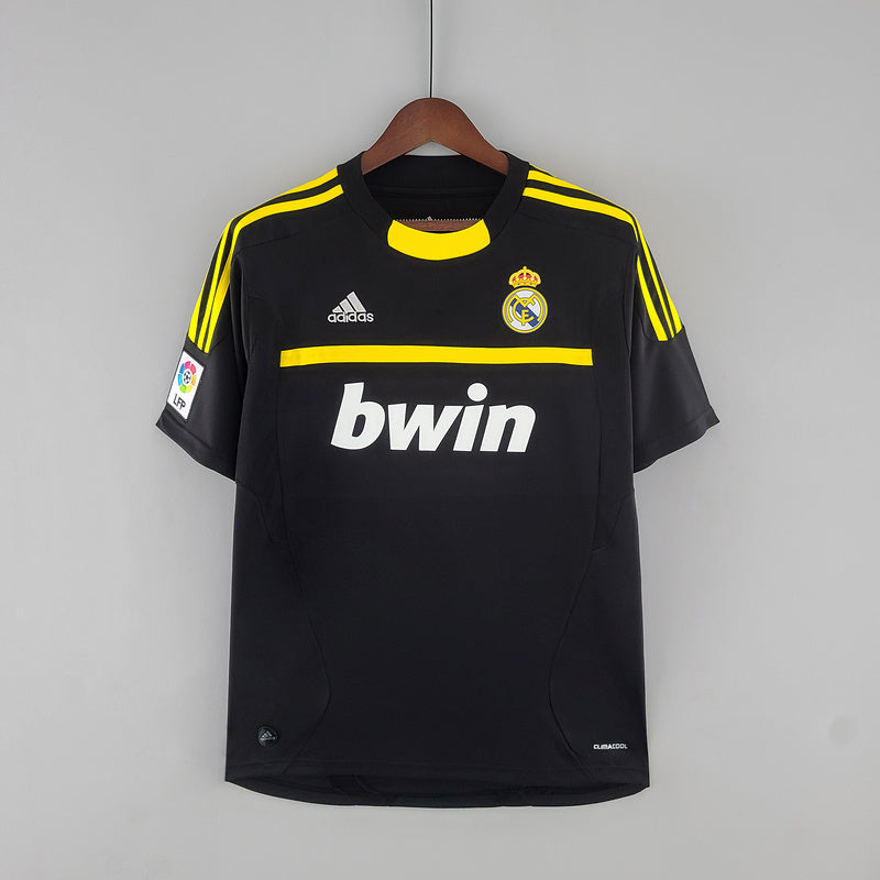 Real Madrid 2011/12 Goalkeeper Shirt