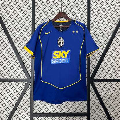 Juventus 2004/05 Away Shirt