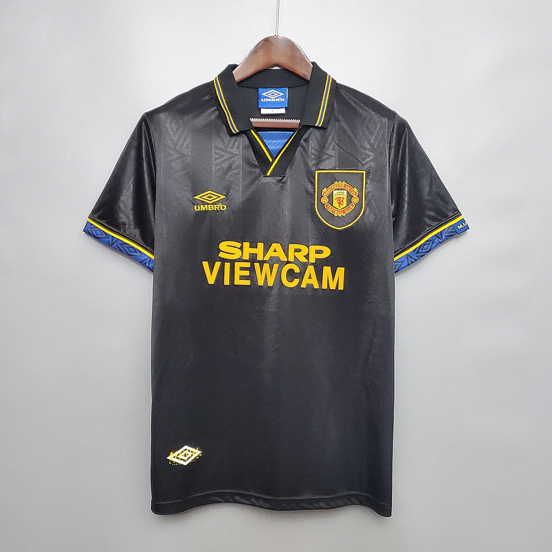 Manchester United 1993/95 Away Shirt