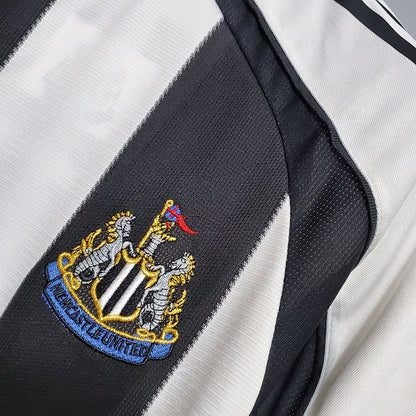 Newcastle 2005/06 Home Shirt