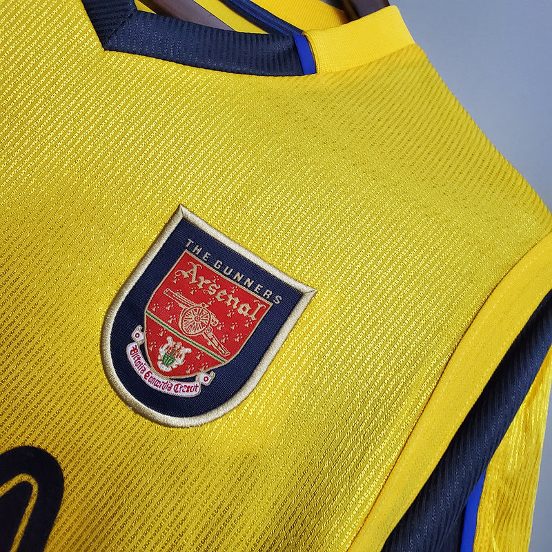 Arsenal 1999/00 Away Shirt