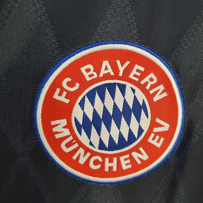 Bayern Munich 1997/98 Home Shirt