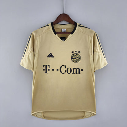 Bayern Munich 2004/05 Away Shirt