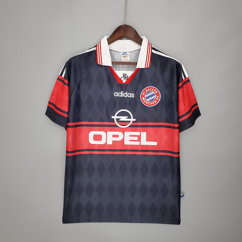 Bayern Munich 1997/98 Home Shirt