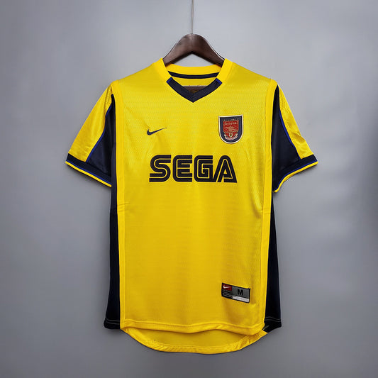 Arsenal 1999/00 Away Shirt